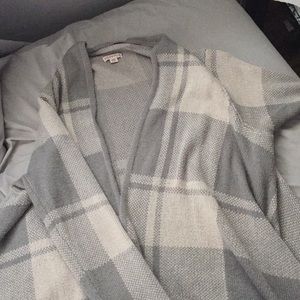 Beautiful grey & cream sweater